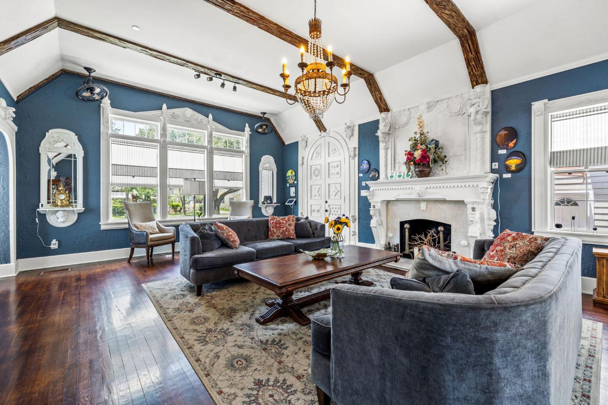 The Kenwood Gables Bed and Breakfast Sint-Petersburg Buitenkant foto